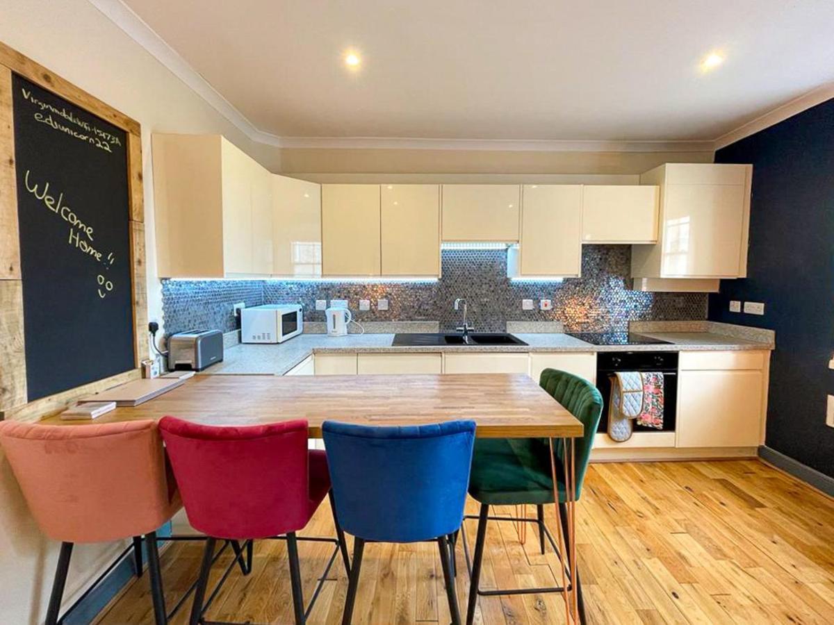 Lively & Energetic 2Br On The Royal Mile Daire Edinburgh Dış mekan fotoğraf