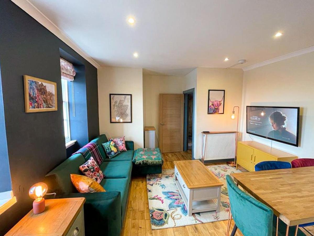 Lively & Energetic 2Br On The Royal Mile Daire Edinburgh Dış mekan fotoğraf
