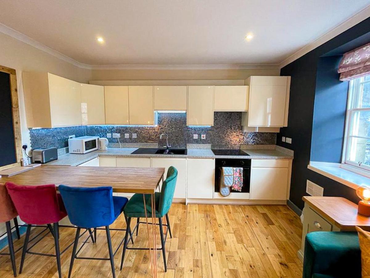 Lively & Energetic 2Br On The Royal Mile Daire Edinburgh Dış mekan fotoğraf
