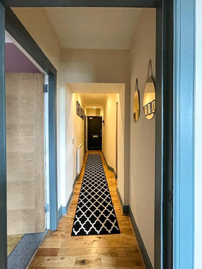Lively & Energetic 2Br On The Royal Mile Daire Edinburgh Dış mekan fotoğraf