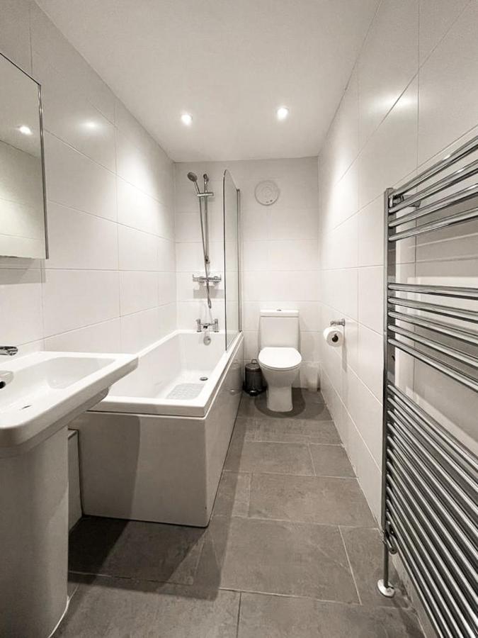Lively & Energetic 2Br On The Royal Mile Daire Edinburgh Dış mekan fotoğraf