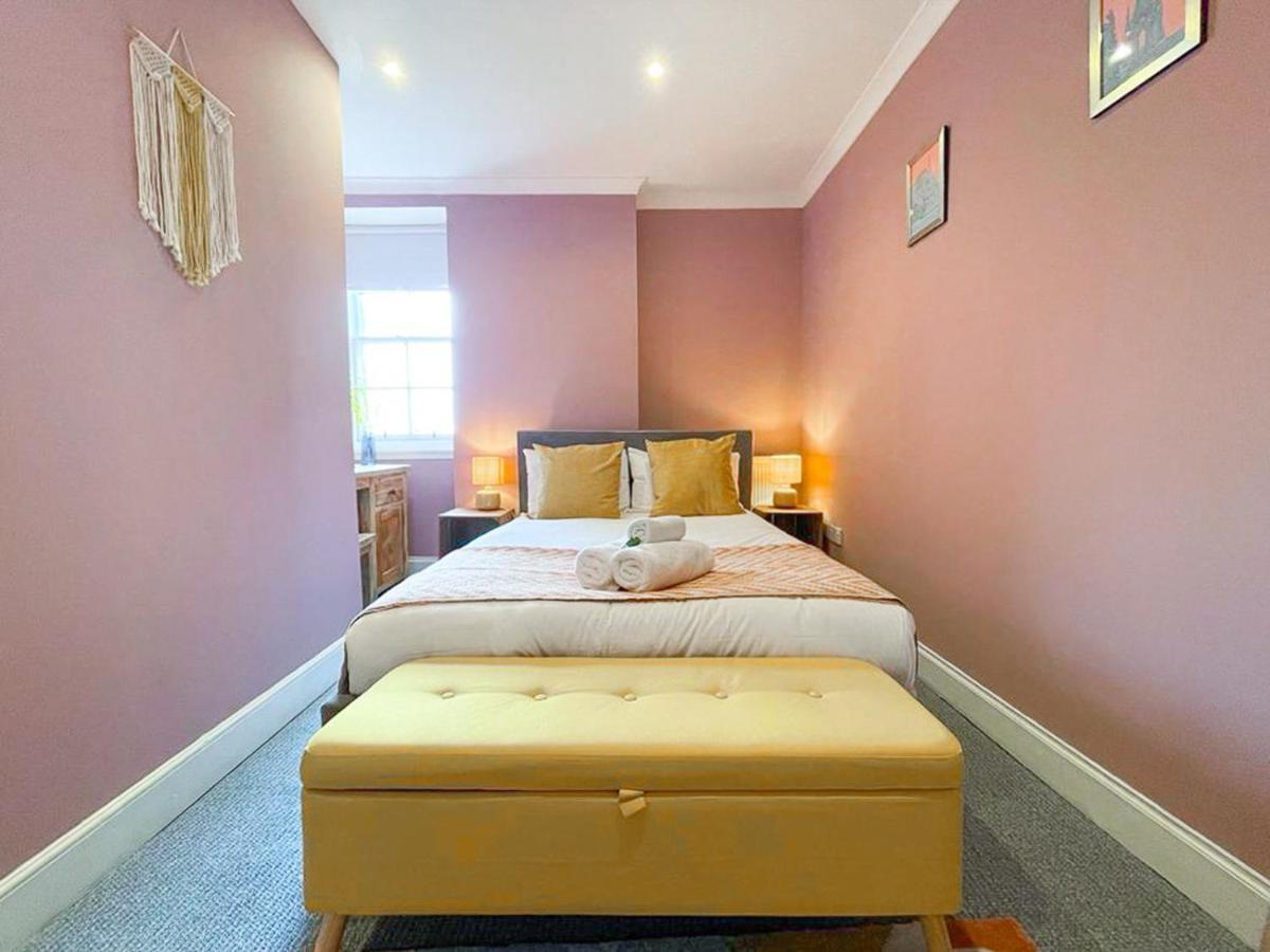 Lively & Energetic 2Br On The Royal Mile Daire Edinburgh Dış mekan fotoğraf